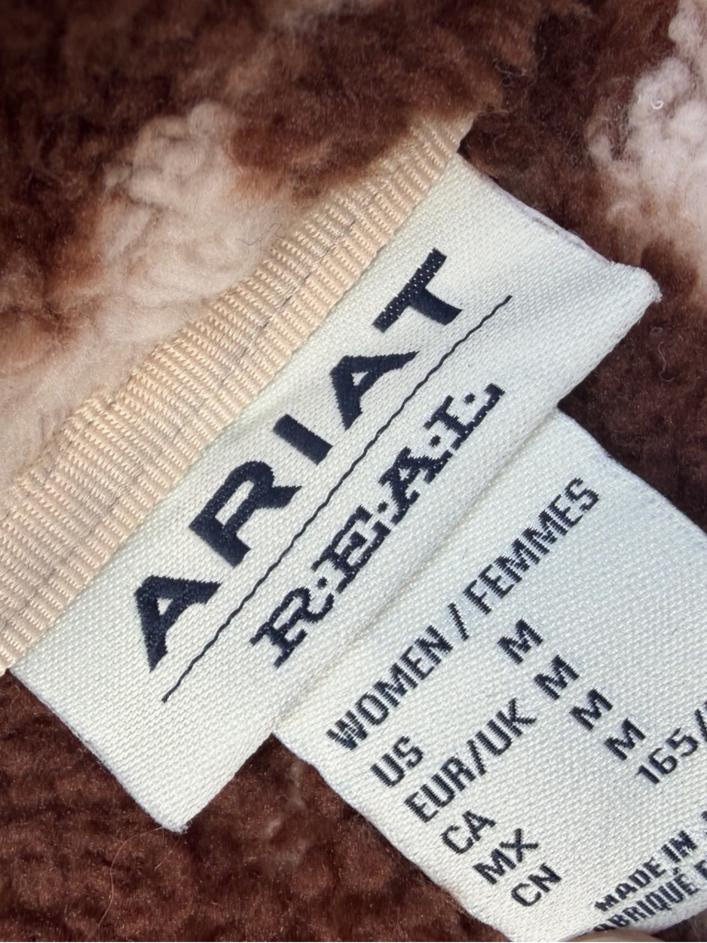 Ariat Sherpa 🐄 - Picture 2 of 2